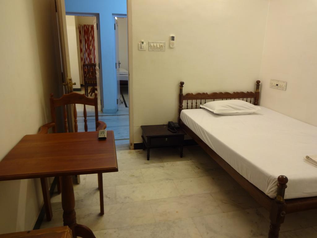 Hotel White Rose Kochi Quarto foto